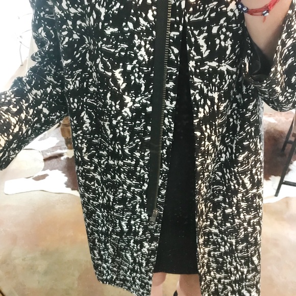 Black & White J. Crew Duster - Picture 5 of 8